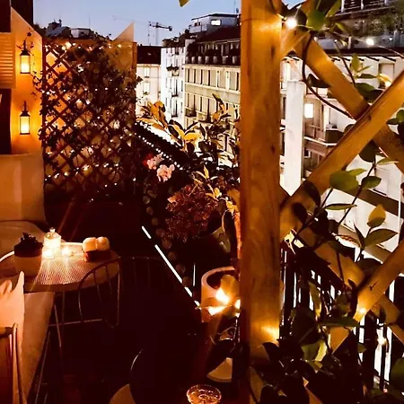 Apartment Bright Terrace-garden Milan